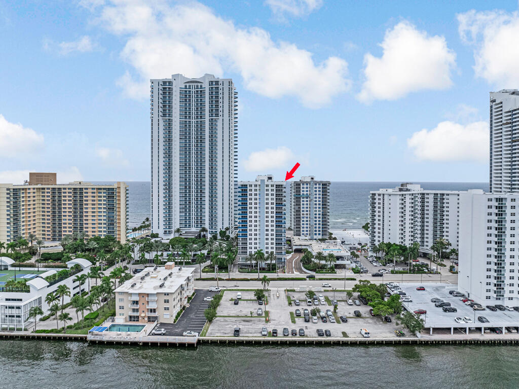 2751 S Ocean Dr #1008 main architectural view