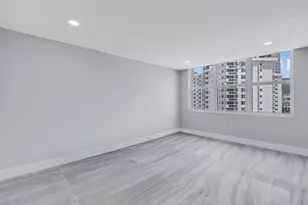 2751 S Ocean Dr, Hollywood, FL 33019 - Photo 35