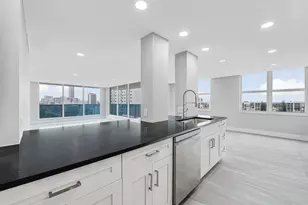 2751 S Ocean Dr, Hollywood, FL 33019 - Photo 25
