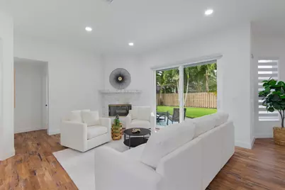 13590 Jonquil Place, Wellington, FL 33414 - Photo 9