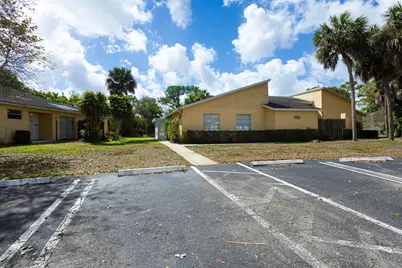 202 Sparrow Drive #1, Royal Palm Beach, FL 33411 - Photo 3