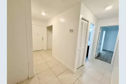 4115 NW 88th Avenue #203, Coral Springs, FL 33065 - Photo 5