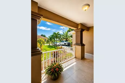 1206 NE 5th Avenue, Cape Coral, FL 33909 - Photo 3