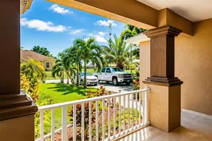 1206 NE 5th Ave, Cape Coral, FL 33909 - Photo 3