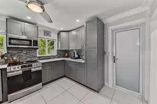 3220 SW 16th Ct, Fort Lauderdale, FL 33312 - Photo 11
