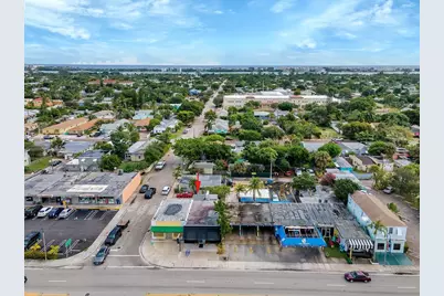 813 9th Avenue N #B, Lake Worth Beach, FL 33460 - Photo 1