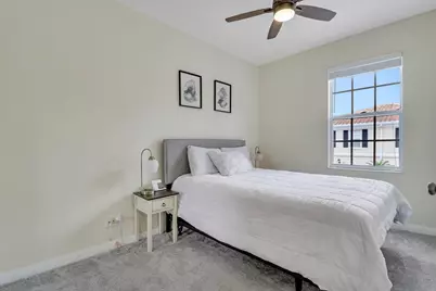 73 Laurel Oaks Circle, Jupiter, FL 33469 - Photo 13