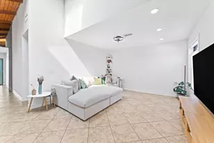 7811 Beechfern Cir, Tamarac, FL 33321 - Photo 25