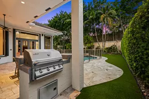 10800 Blue Palm St, Plantation, FL 33324 - Photo 37
