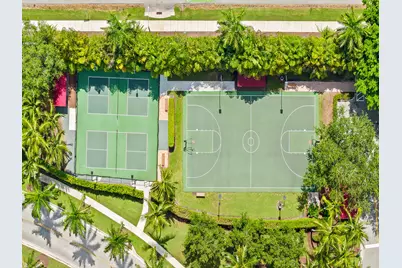 10800 Blue Palm Street, Plantation, FL 33324 - Photo 37