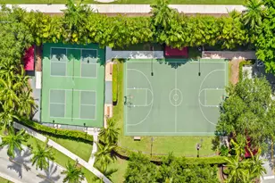 10800 Blue Palm St, Plantation, FL 33324 - Photo 37