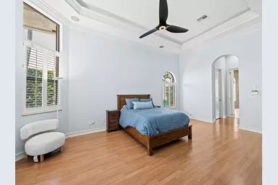 10800 Blue Palm Street, Plantation, FL 33324 - Photo 13