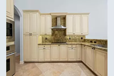 10800 Blue Palm Street, Plantation, FL 33324 - Photo 13