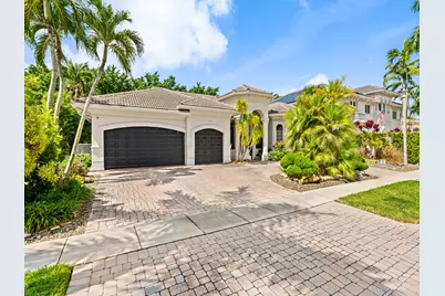 10800 Blue Palm Street, Plantation, FL 33324 - Photo 21