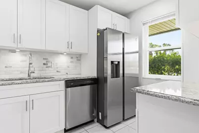 232 Lake Meryl Drive, West Palm Beach, FL 33411 - Photo 5
