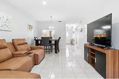 232 Lake Meryl Drive, West Palm Beach, FL 33411 - Photo 15