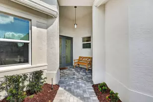 11758 SW Coral Cove Pkwy, Port Saint Lucie, FL 34987 - Photo 5