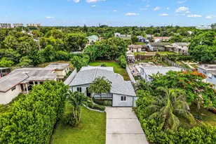 218 Glouchester St, Boca Raton, FL 33487 - Photo 31
