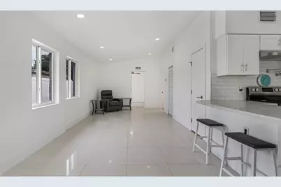 218 Glouchester Street, Boca Raton, FL 33487 - Photo 9