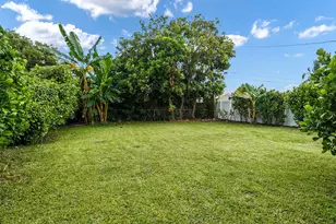 218 Glouchester St, Boca Raton, FL 33487 - Photo 29