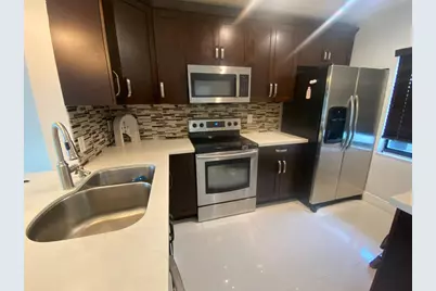 10473 NW 3rd Street, Pembroke Pines, FL 33026 - Photo 3
