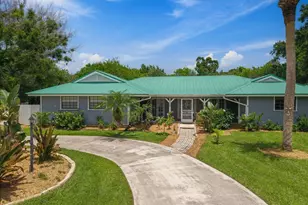1016 48th Terrace, Vero Beach, FL 32966 - Photo 1