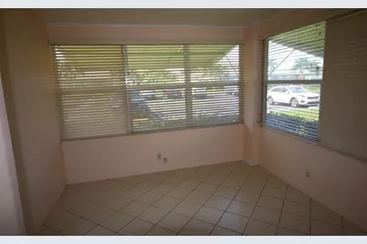 190 South Boulevard, Boynton Beach, FL 33435 - Photo 5