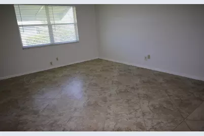 190 South Boulevard, Boynton Beach, FL 33435 - Photo 9