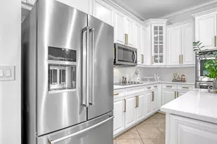 8541 Butler Greenwood Dr, Royal Palm Beach, FL 33411 - Photo 17