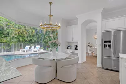8541 Butler Greenwood Drive, Royal Palm Beach, FL 33411 - Photo 15