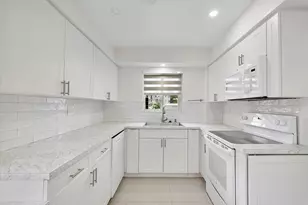 19001 NE 14th Ave, Miami, FL 33179 - Photo 7