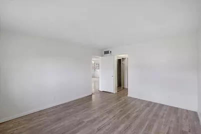 19001 NE 14th Avenue #145, Miami, FL 33179 - Photo 17