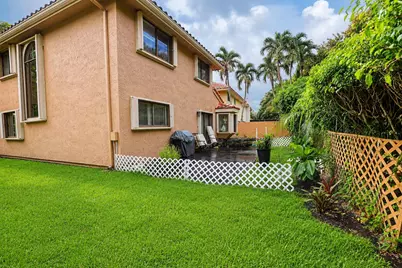 749 NW 40th Terrace, Deerfield Beach, FL 33442 - Photo 19