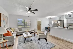52 Burgundy B, Delray Beach, FL 33484 - Photo 11
