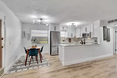 52 Burgundy B, Delray Beach, FL 33484 - Photo 13