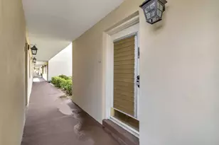 52 Burgundy B, Delray Beach, FL 33484 - Photo 7