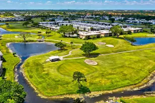52 Burgundy B, Delray Beach, FL 33484 - Photo 1