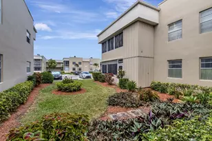52 Burgundy B, Delray Beach, FL 33484 - Photo 41