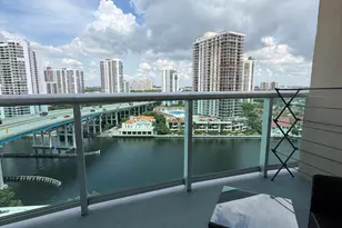 19390 Collins Ave, Sunny Isles Beach, FL 33160 - Photo 35