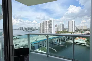 19390 Collins Ave, Sunny Isles Beach, FL 33160 - Photo 17