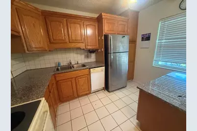 197 Lake Susan Lane, West Palm Beach, FL 33411 - Photo 5