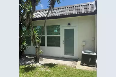 197 Lake Susan Lane, West Palm Beach, FL 33411 - Photo 21