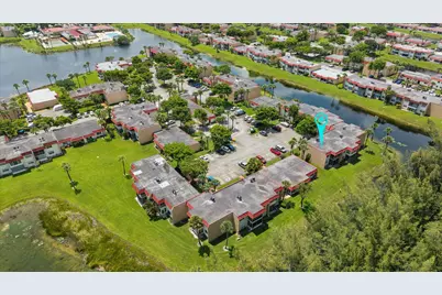 473 Lake Frances Drive, West Palm Beach, FL 33411 - Photo 19