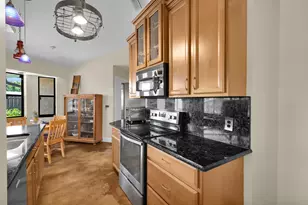 2698 SE Calusa Ave, Port Saint Lucie, FL 34952 - Photo 9