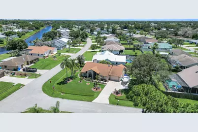 2698 SE Calusa Avenue, Port Saint Lucie, FL 34952 - Photo 37