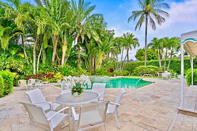 1421 N Lake Way, Palm Beach, FL 33480 - Photo 13