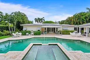 1421 N Lake Wy, Palm Beach, FL 33480 - Photo 1