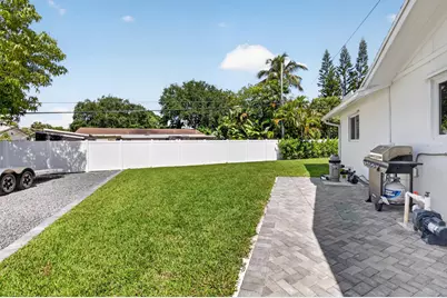 135 SE 28th Court, Boynton Beach, FL 33435 - Photo 53