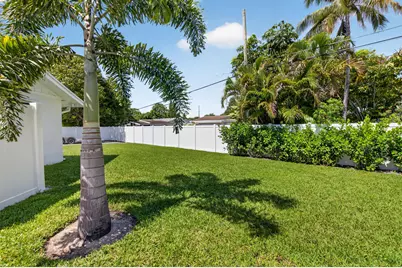 135 SE 28th Court, Boynton Beach, FL 33435 - Photo 51