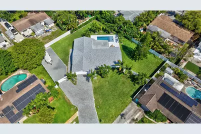 135 SE 28th Court, Boynton Beach, FL 33435 - Photo 61